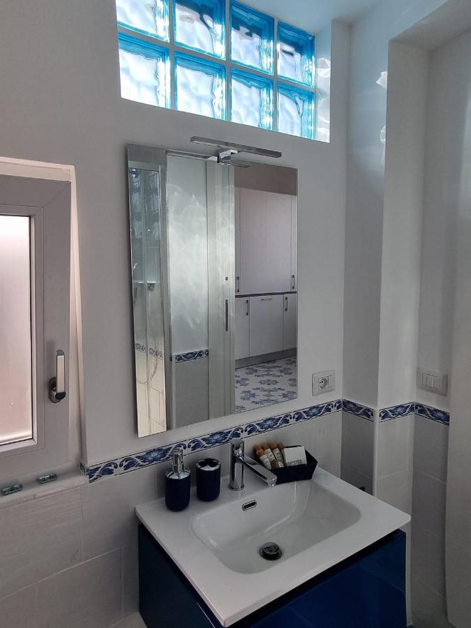 Romy Blu Apartment กาปรี ภายนอก รูปภาพ