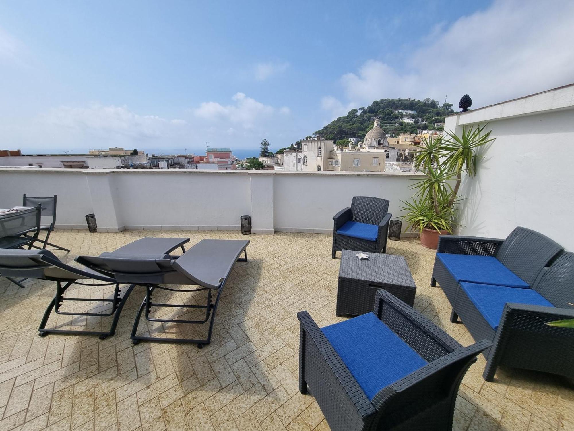 Romy Blu Apartment กาปรี ภายนอก รูปภาพ