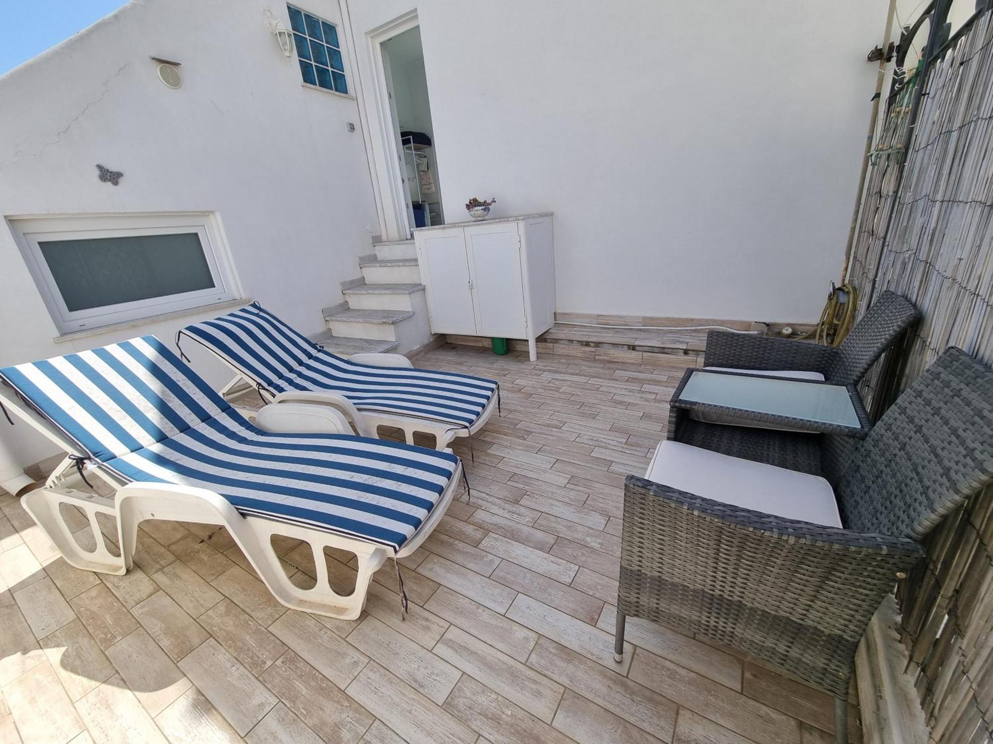 Romy Blu Apartment กาปรี ภายนอก รูปภาพ