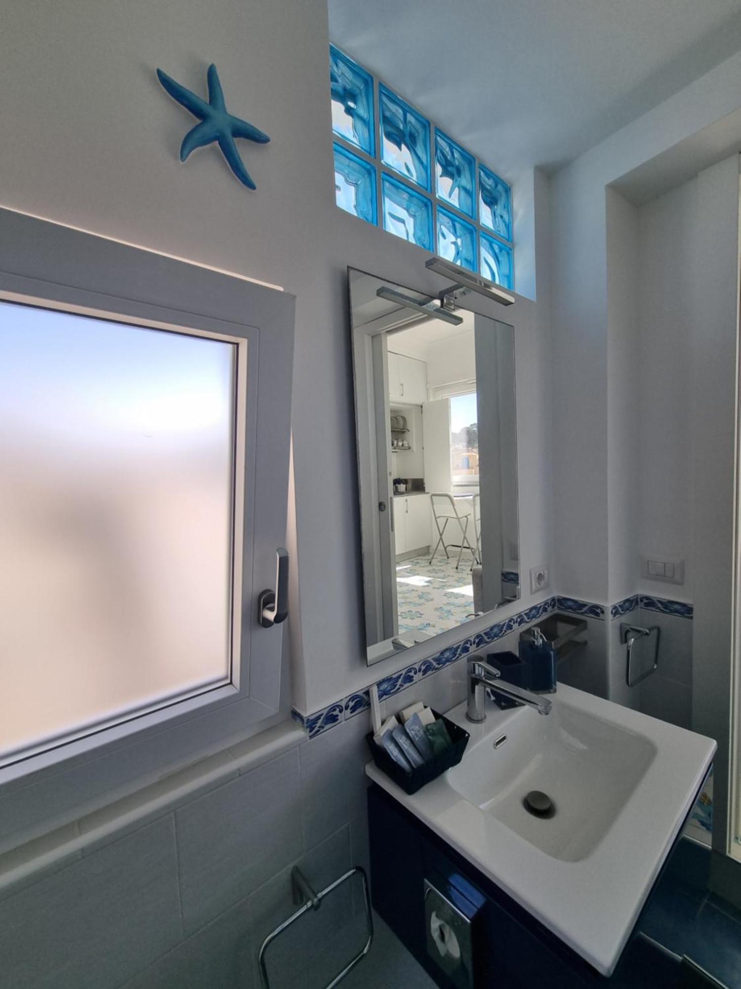 Romy Blu Apartment กาปรี ภายนอก รูปภาพ